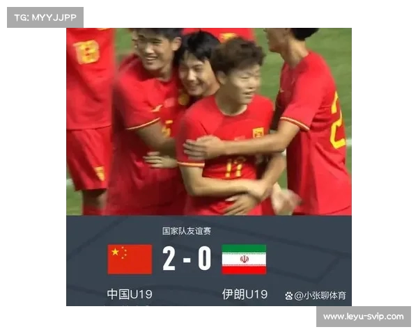 中国男足在国际友谊赛中战平新加坡队